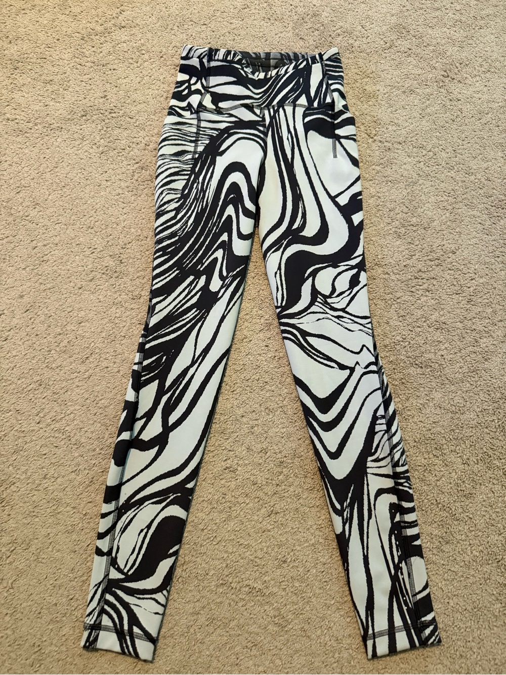 lululemon athletica Black & White Swirl Leggings